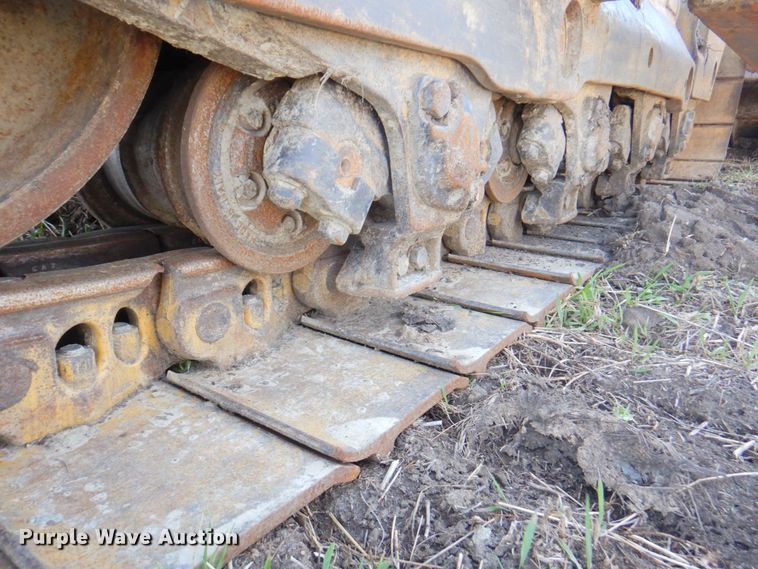 image for item DM6026 1996 Caterpillar D8R  dozer