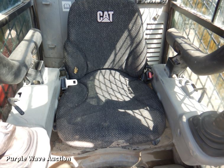 image for item DM6070 2010 Caterpillar 289C  tracked skid steer loader