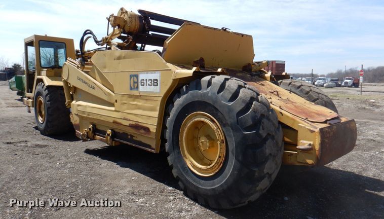 image for item DM6071 1976 Caterpillar 613B  elevating scraper