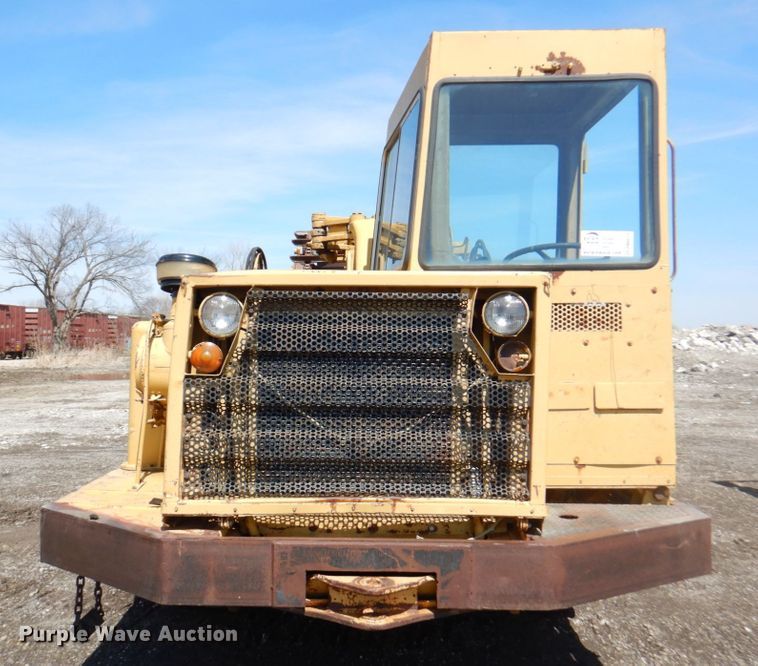 image for item DM6071 1976 Caterpillar 613B  elevating scraper