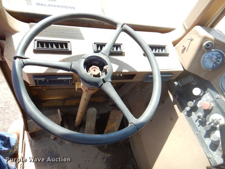 image for item DM6071 1976 Caterpillar 613B  elevating scraper