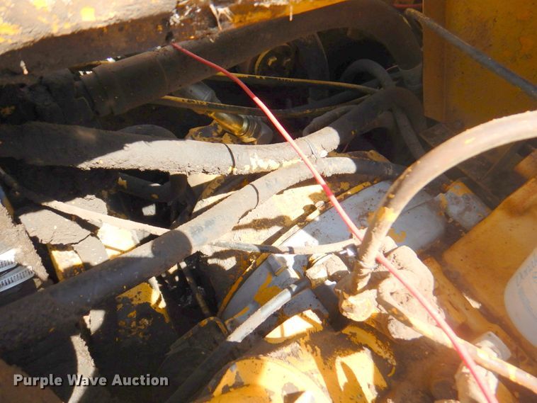 image for item DM6071 1976 Caterpillar 613B  elevating scraper