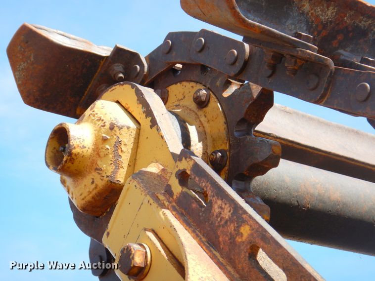 image for item DM6071 1976 Caterpillar 613B  elevating scraper