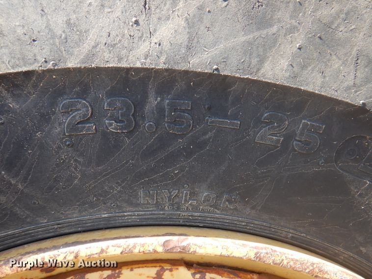 image for item DM6071 1976 Caterpillar 613B  elevating scraper