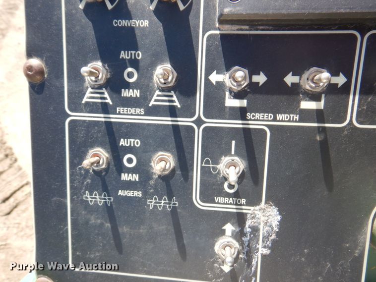 image for item DM6072 Barber Greene BG225C  paver