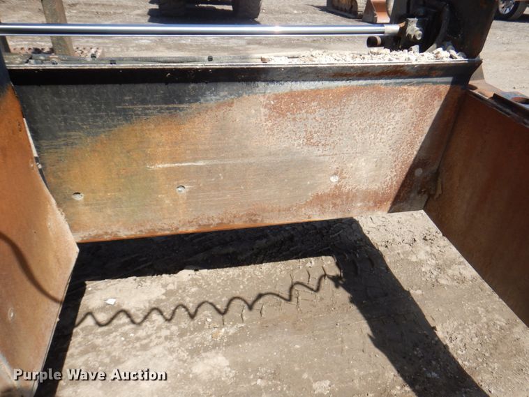 image for item DM6072 Barber Greene BG225C  paver