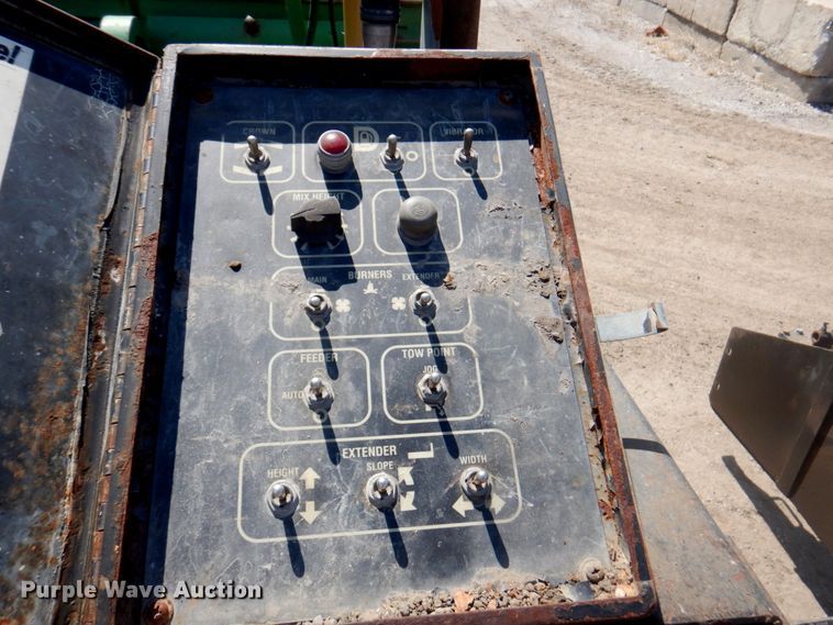 image for item DM6072 Barber Greene BG225C  paver