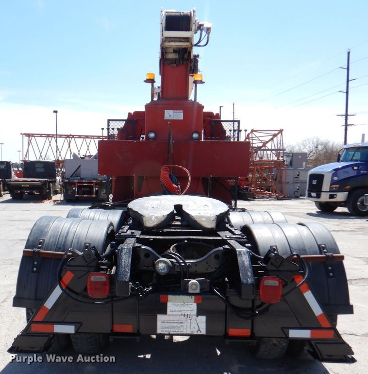 image for item DM6077 1997 Mack DM688S  crane truck