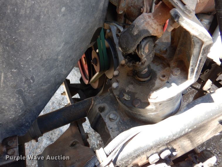 image for item DM6077 1997 Mack DM688S  crane truck