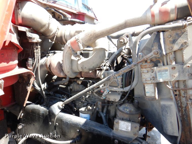 image for item DM6077 1997 Mack DM688S  crane truck