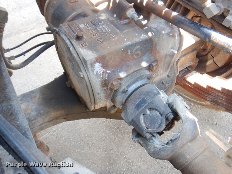 image for item DM6077 1997 Mack DM688S  crane truck