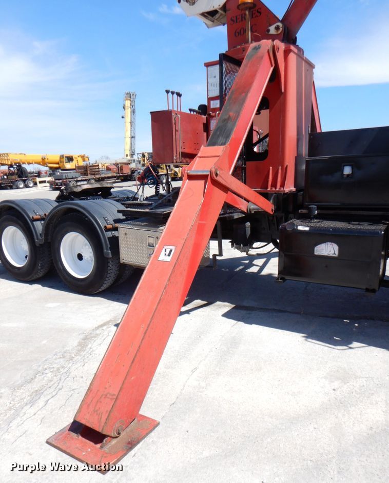 image for item DM6077 1997 Mack DM688S  crane truck