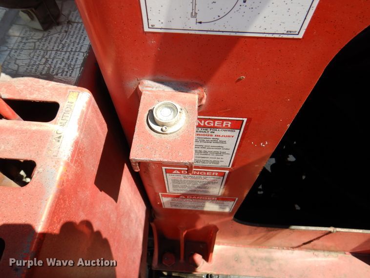 image for item DM6077 1997 Mack DM688S  crane truck