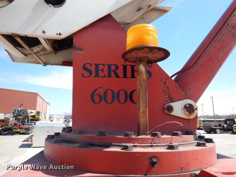 image for item DM6077 1997 Mack DM688S  crane truck