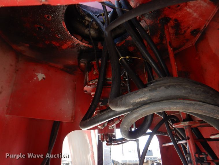 image for item DM6077 1997 Mack DM688S  crane truck