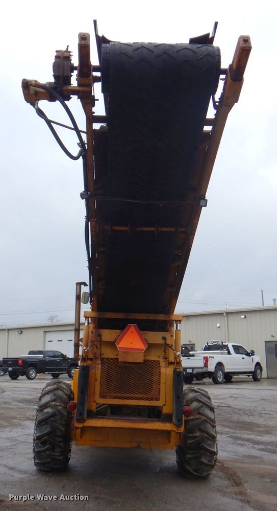 image for item DM6113 1979 Athey 7-12D  windrower