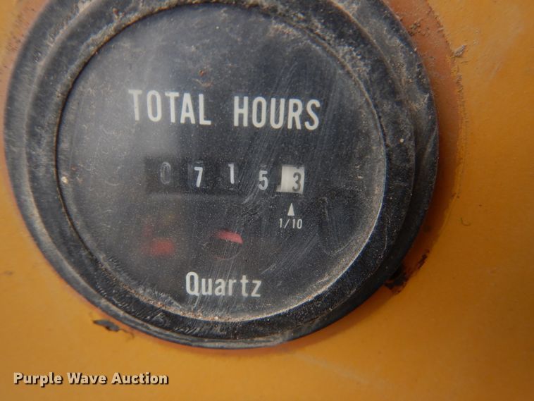 image for item DM6113 1979 Athey 7-12D  windrower