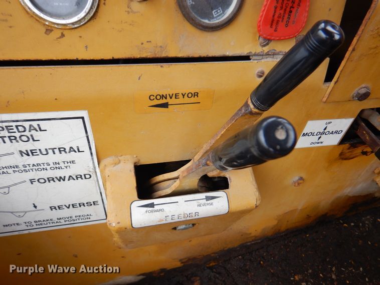 image for item DM6113 1979 Athey 7-12D  windrower