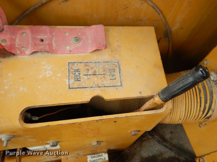 image for item DM6113 1979 Athey 7-12D  windrower