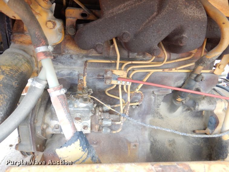 image for item DM6113 1979 Athey 7-12D  windrower