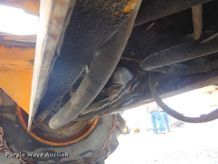 image for item DM6113 1979 Athey 7-12D  windrower