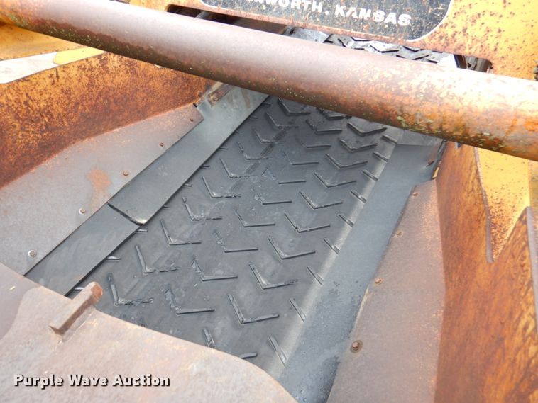 image for item DM6113 1979 Athey 7-12D  windrower