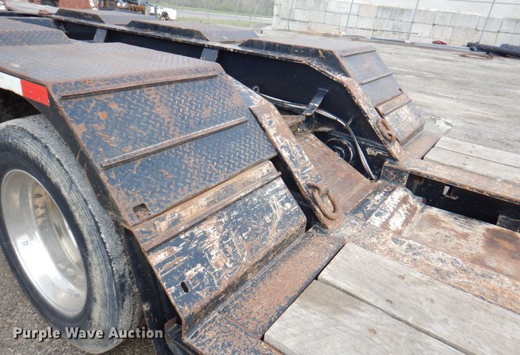 image for item DM6114 2010 Trail King TK110HDG533  lowboy equipment trailer