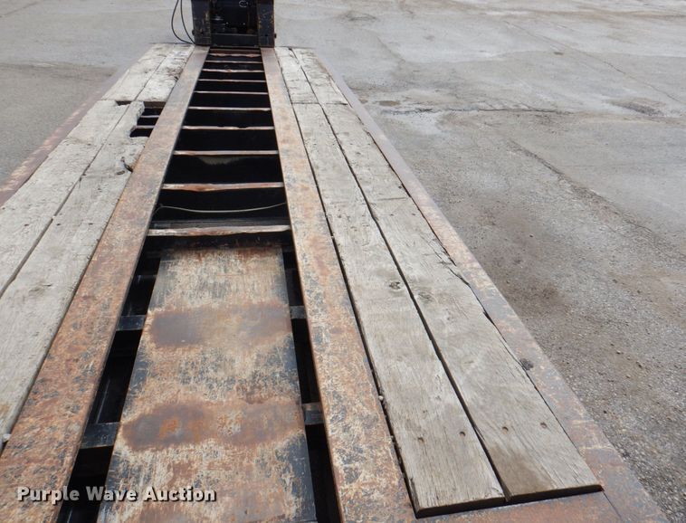 image for item DM6114 2010 Trail King TK110HDG533  lowboy equipment trailer