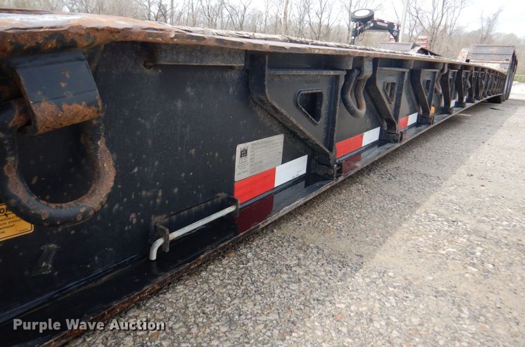 image for item DM6114 2010 Trail King TK110HDG533  lowboy equipment trailer