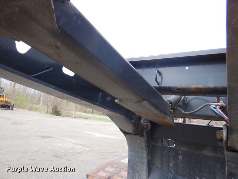 image for item DM6114 2010 Trail King TK110HDG533  lowboy equipment trailer