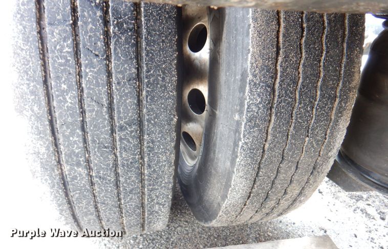 image for item DM6114 2010 Trail King TK110HDG533  lowboy equipment trailer