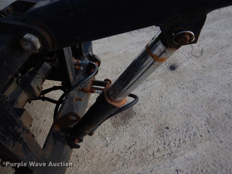 image for item DM7252 2004 International 7400  dump truck