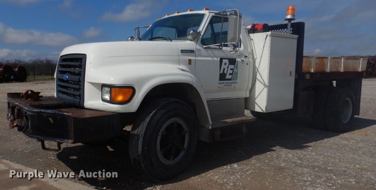 image for item DM7258 1996 Ford F800  dump flatbed truck