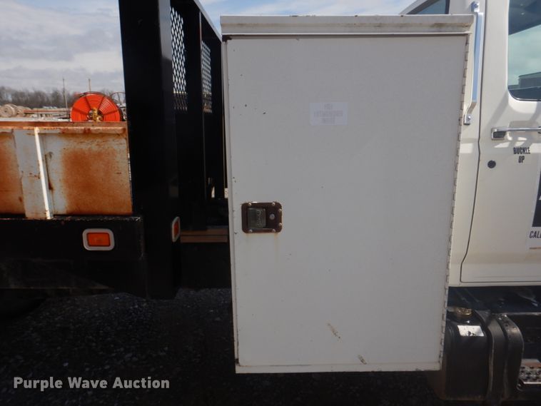 image for item DM7258 1996 Ford F800  dump flatbed truck