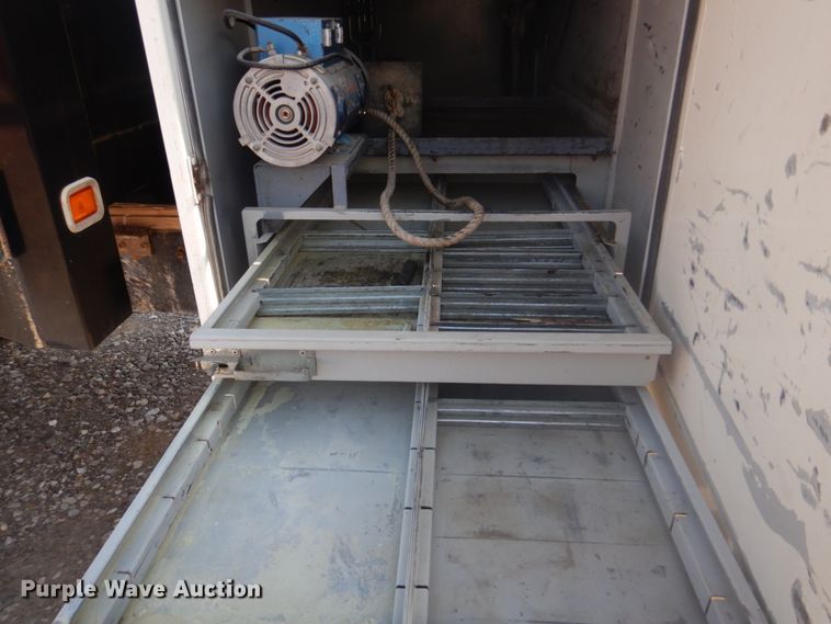 image for item DM7258 1996 Ford F800  dump flatbed truck