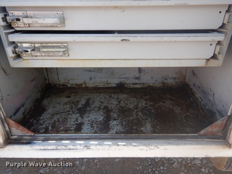 image for item DM7258 1996 Ford F800  dump flatbed truck