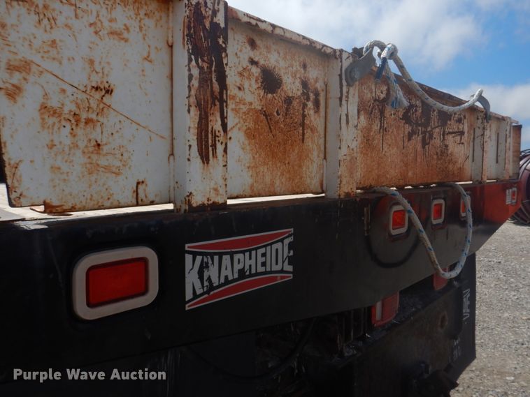 image for item DM7258 1996 Ford F800  dump flatbed truck