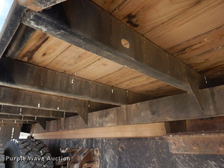 image for item DM7258 1996 Ford F800  dump flatbed truck