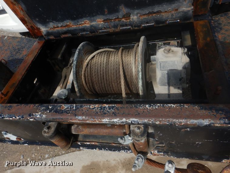 image for item DM7258 1996 Ford F800  dump flatbed truck