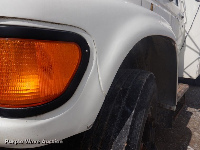 image for item DM7258 1996 Ford F800  dump flatbed truck