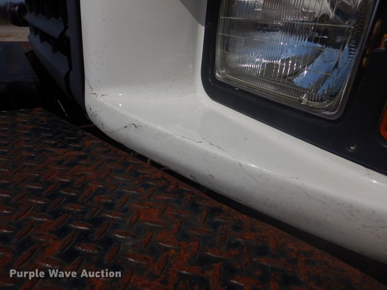 image for item DM7258 1996 Ford F800  dump flatbed truck