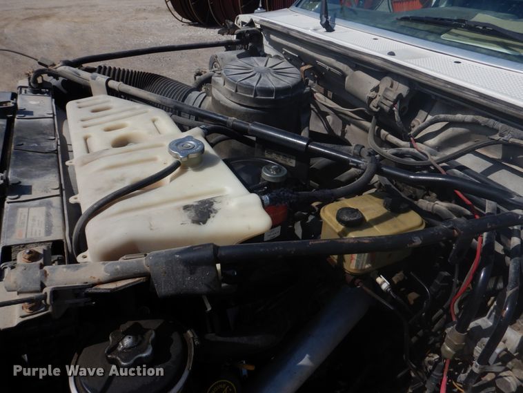 image for item DM7258 1996 Ford F800  dump flatbed truck