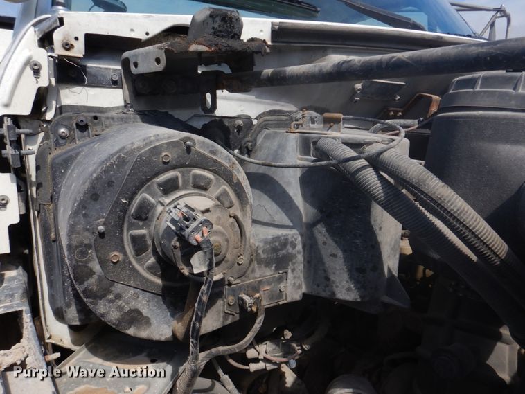 image for item DM7258 1996 Ford F800  dump flatbed truck