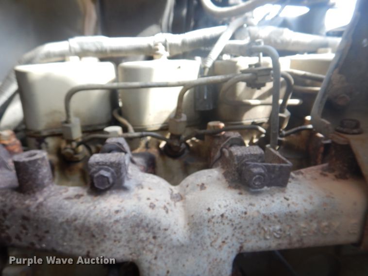 image for item DM7258 1996 Ford F800  dump flatbed truck