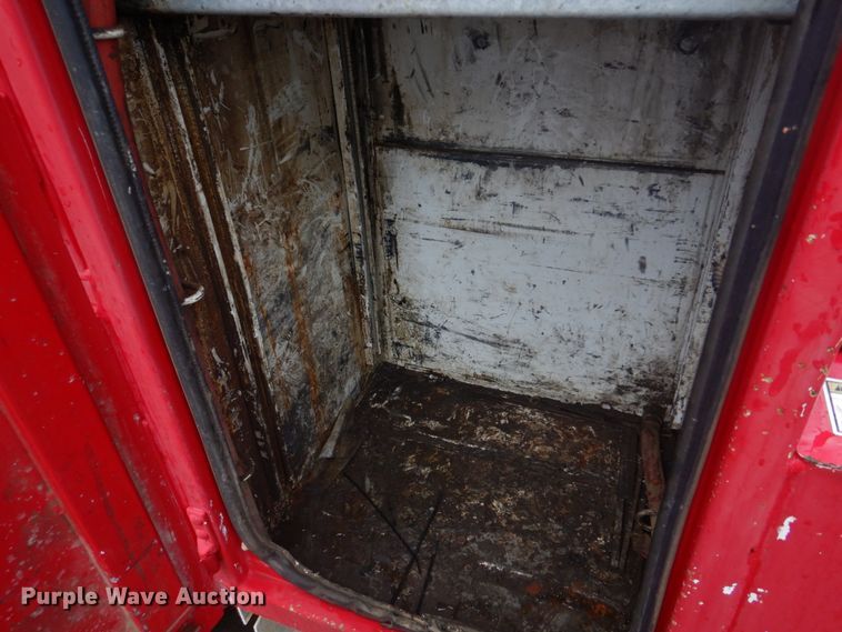 image for item DM7261 2004 Ford F550 Super Duty  utility / service truck