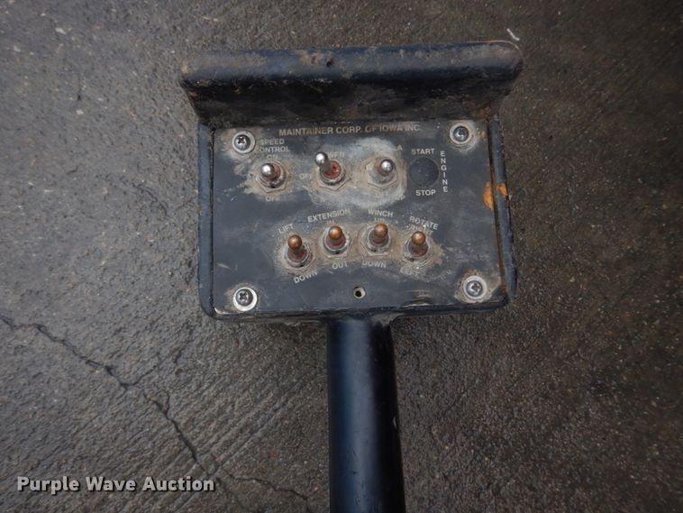 image for item DM7261 2004 Ford F550 Super Duty  utility / service truck