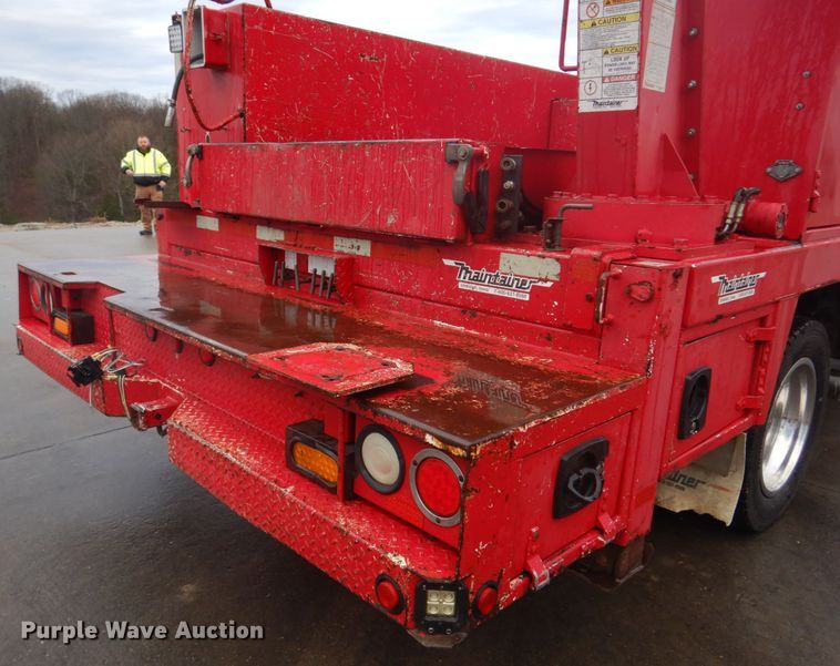 image for item DM7261 2004 Ford F550 Super Duty  utility / service truck