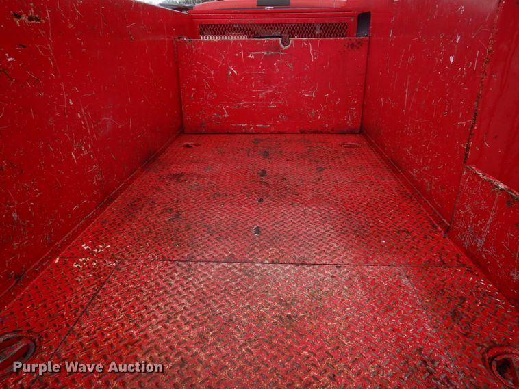 image for item DM7261 2004 Ford F550 Super Duty  utility / service truck