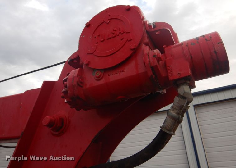 image for item DM7261 2004 Ford F550 Super Duty  utility / service truck