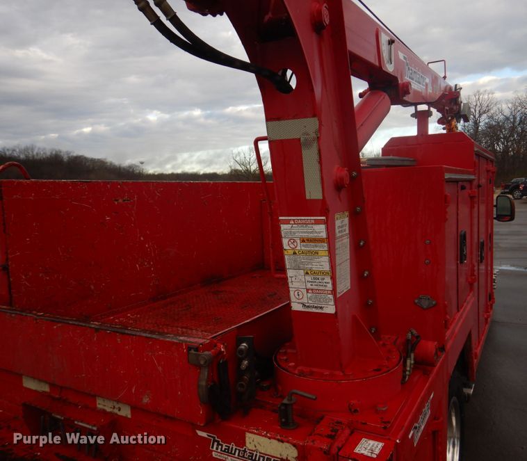 image for item DM7261 2004 Ford F550 Super Duty  utility / service truck